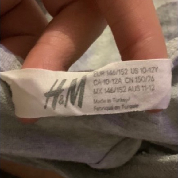 Kids T-Shirt.. size 10-12Y - Picture 2 of 2